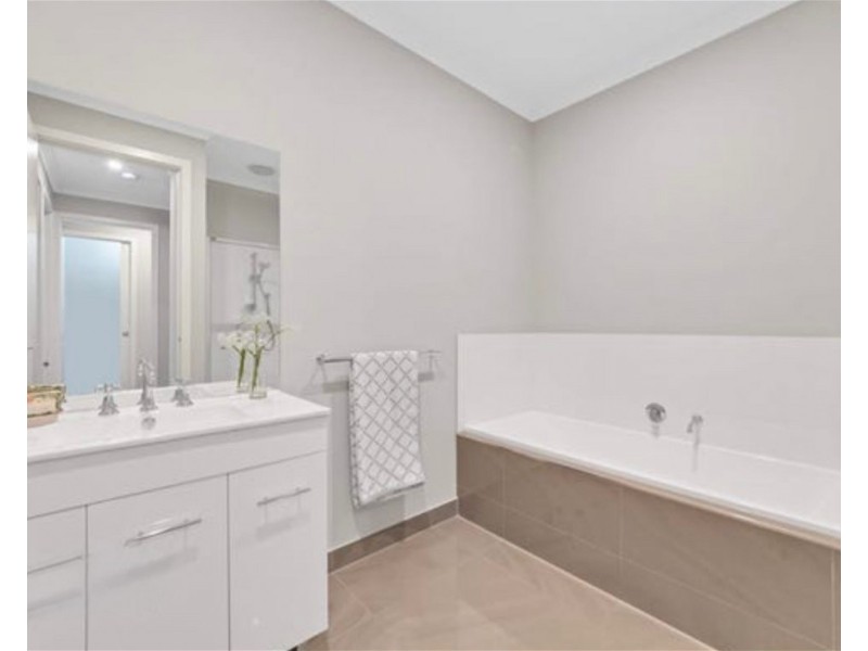 5/2 Crown Street, Laverton VIC 3028