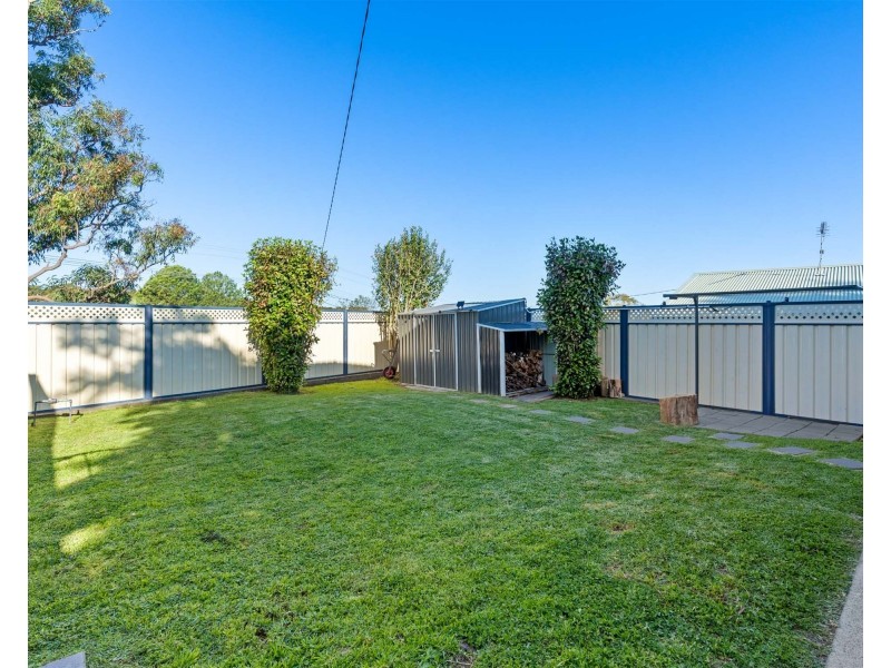 4 Hillcrest Road, Mirrabooka NSW 2264