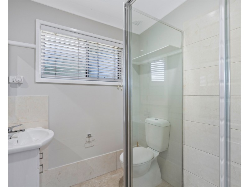 4 Hillcrest Road, Mirrabooka NSW 2264