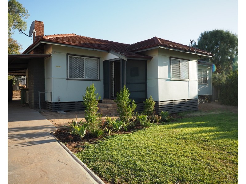 62 Hutt Street, Northam WA 6401