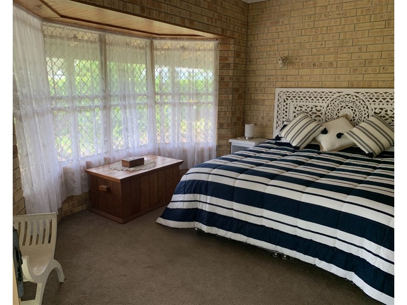 24 Pepperina Court Crn 4th Ave, Woodgate QLD 4660