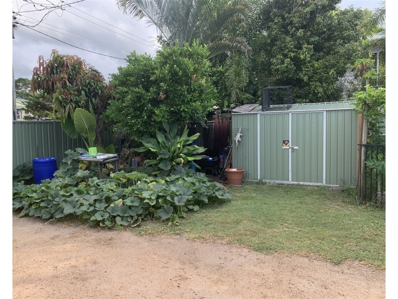 24 Pepperina Court Crn 4th Ave, Woodgate QLD 4660