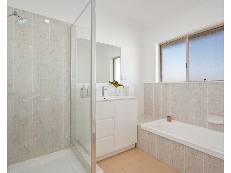 8/46 Thalassa Avenue, East Corrimal NSW 2518