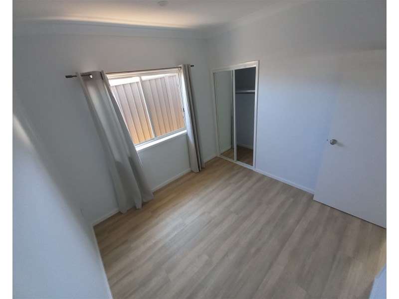 14A Sapphire Road, Kembla Grange NSW 2526