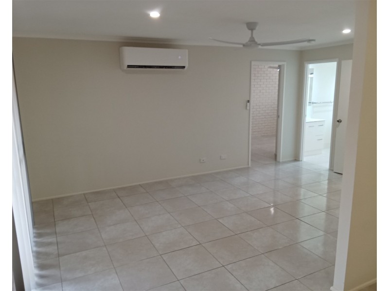 2/93 Bundilla Boulevard, Mountain Creek QLD 4557