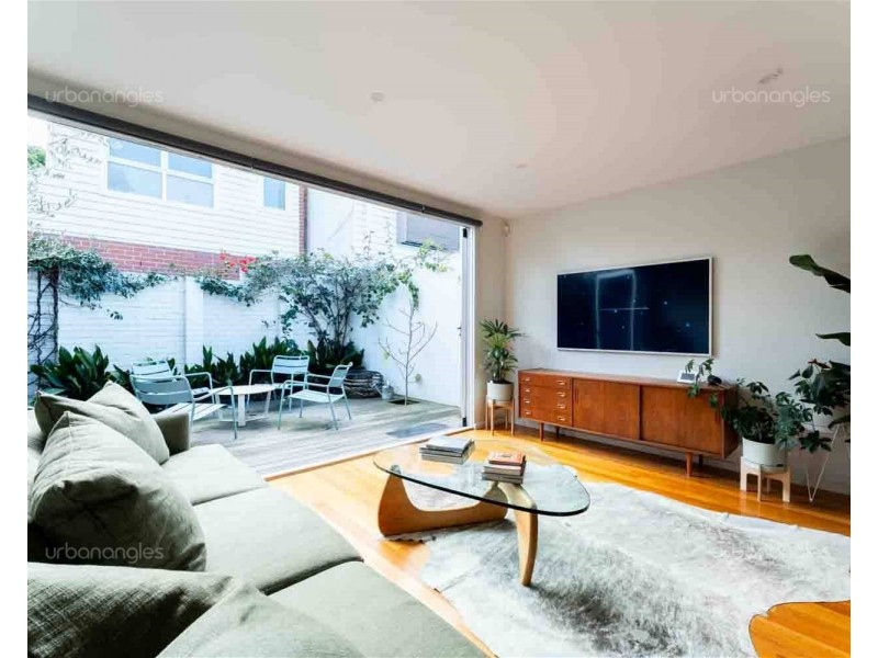 2  Little Lyell Street, South Melbourne VIC 3205