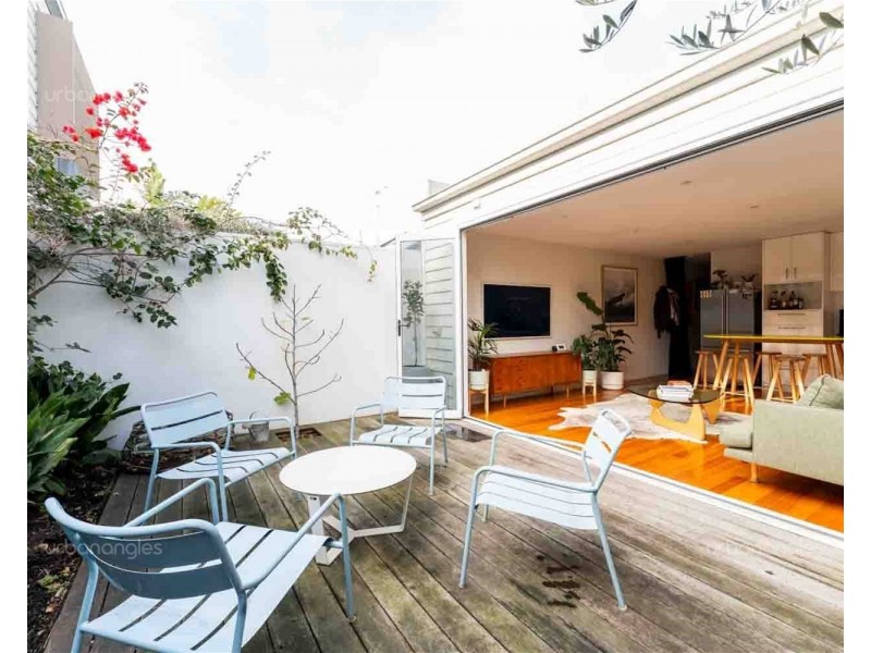 2  Little Lyell Street, South Melbourne VIC 3205