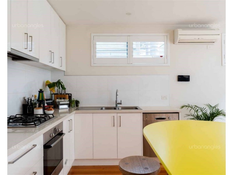 2  Little Lyell Street, South Melbourne VIC 3205