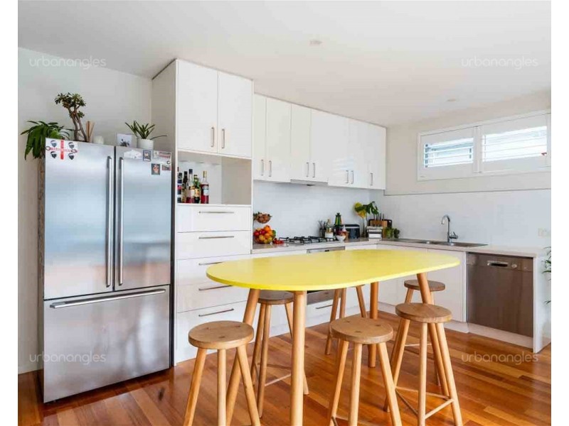 2  Little Lyell Street, South Melbourne VIC 3205