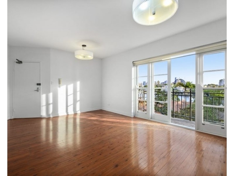 2/2A Wallaringa Avenue, Kurraba Point NSW 2089