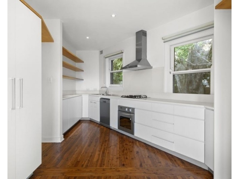 2/2A Wallaringa Avenue, Kurraba Point NSW 2089