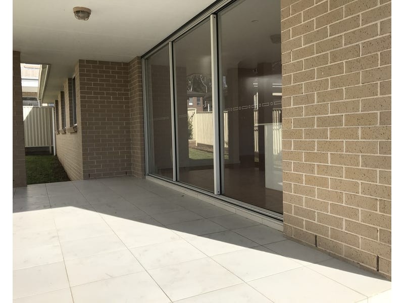 1B Rona Street, Peakhurst NSW 2210