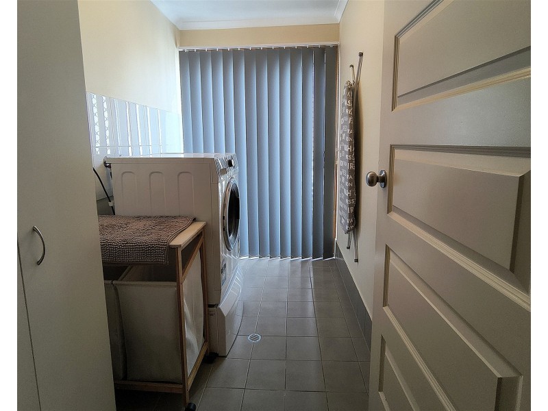 25 Islesworth Street, North Beach SA 5556