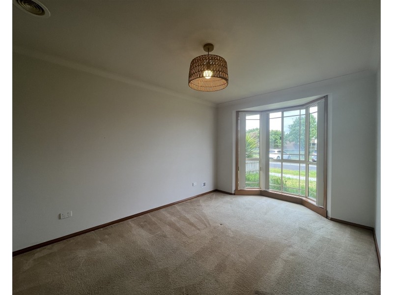 3  Russell Court, Altona Meadows VIC 3028