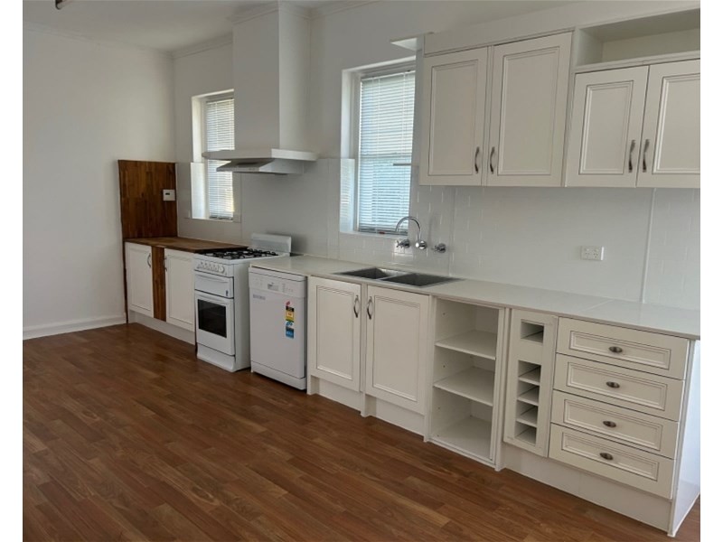 28 George St, Clarence Park SA 5034