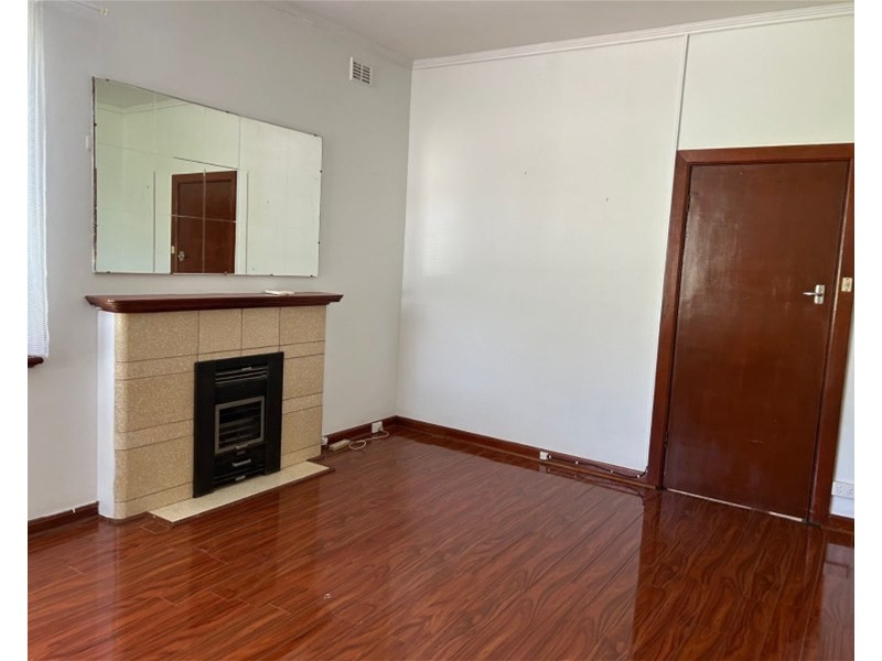 28 George St, Clarence Park SA 5034