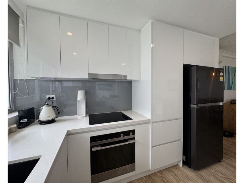 3E/150 The Esplande, Surfers Paradise QLD 4217