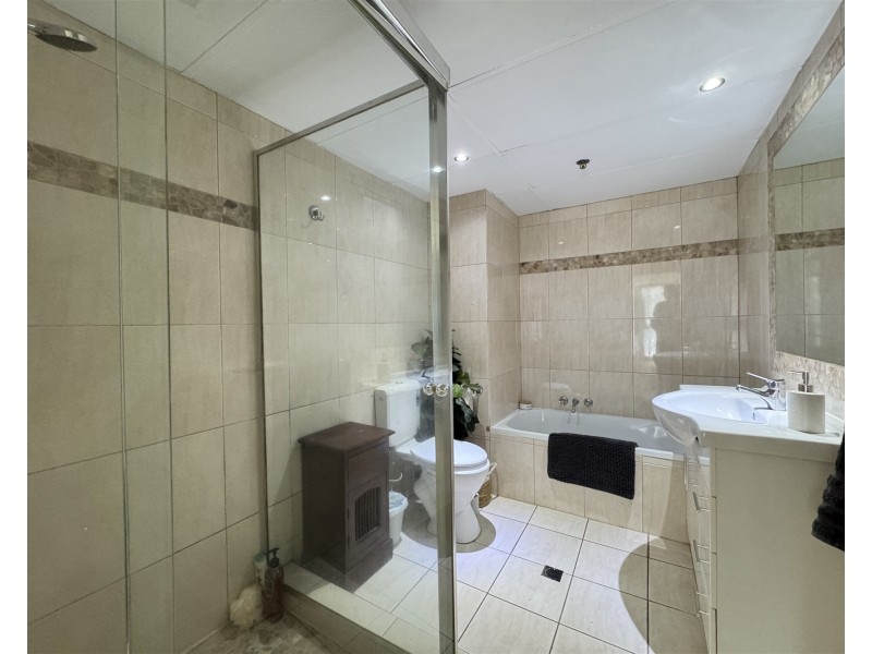 3E/150 The Esplande, Surfers Paradise QLD 4217