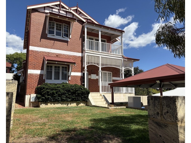 57 Lansdowne Road, Kensington WA 6151