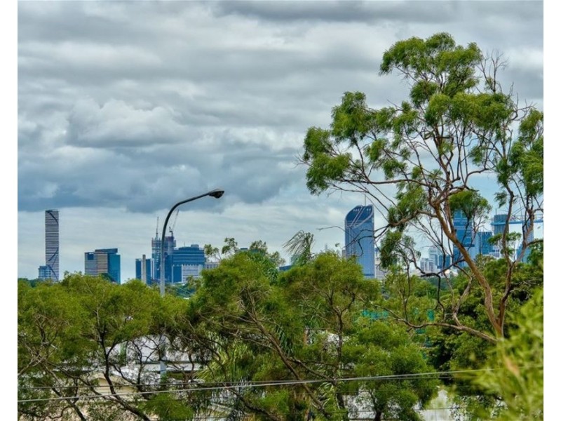 30 Cork Street, Yeronga QLD 4104