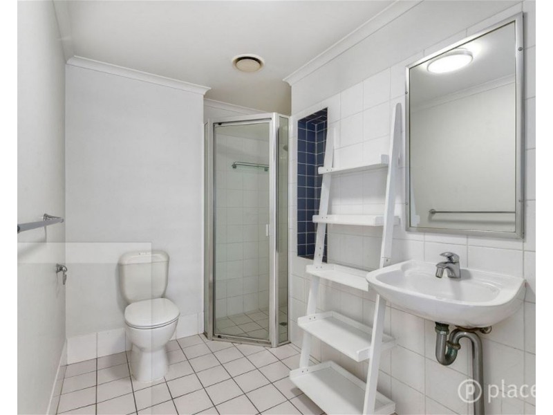 30 Cork Street, Yeronga QLD 4104