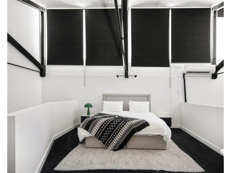 Flexible term. Min 3 months (U Macquarie Street, Teneriffe QLD 4005