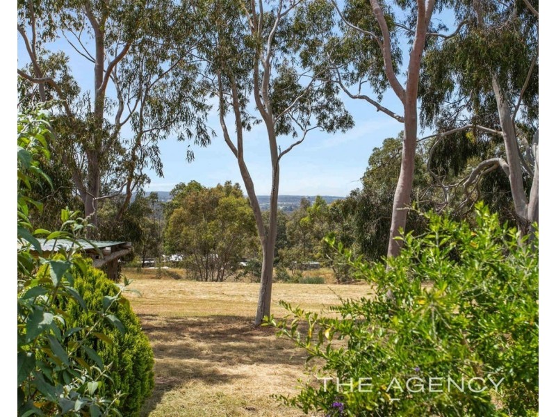 310 Hopedale Rise, Wooroloo WA 6558