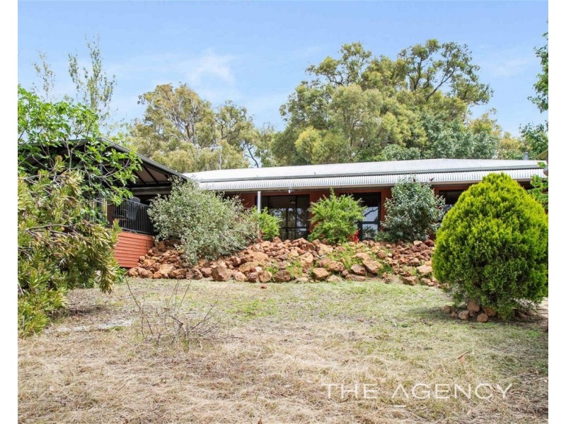 310 Hopedale Rise, Wooroloo WA 6558