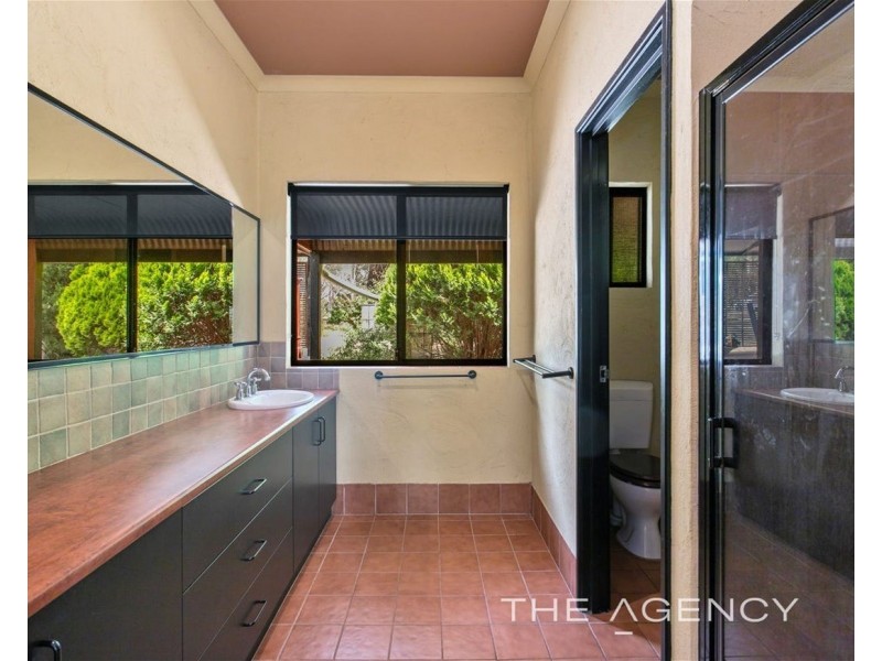 310 Hopedale Rise, Wooroloo WA 6558