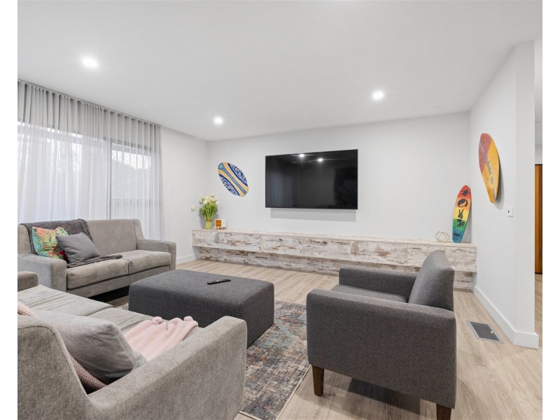 4 Bell Street, Blairgowrie VIC 3942