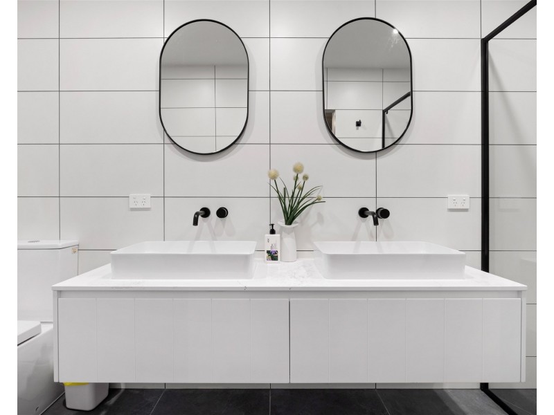 4 Bell Street, Blairgowrie VIC 3942