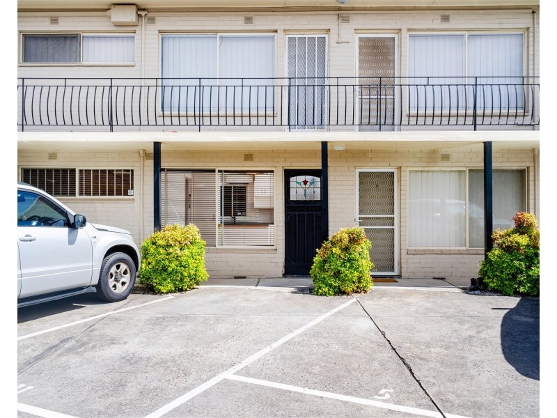 5/50 Normanby Avenue, Thornbury VIC 3071
