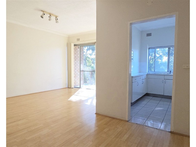 8/9-11 Argyle Street, Carlton NSW 2218