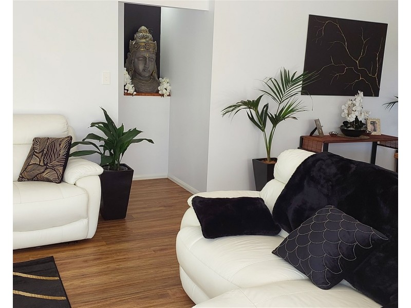 49  O’neill Circuit, Kearneys Spring QLD 4350