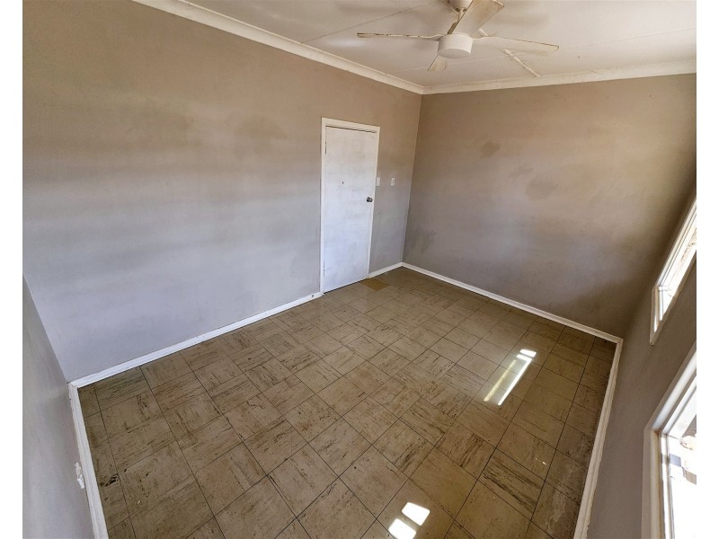 5 Morgans Street, Laverton WA 6440