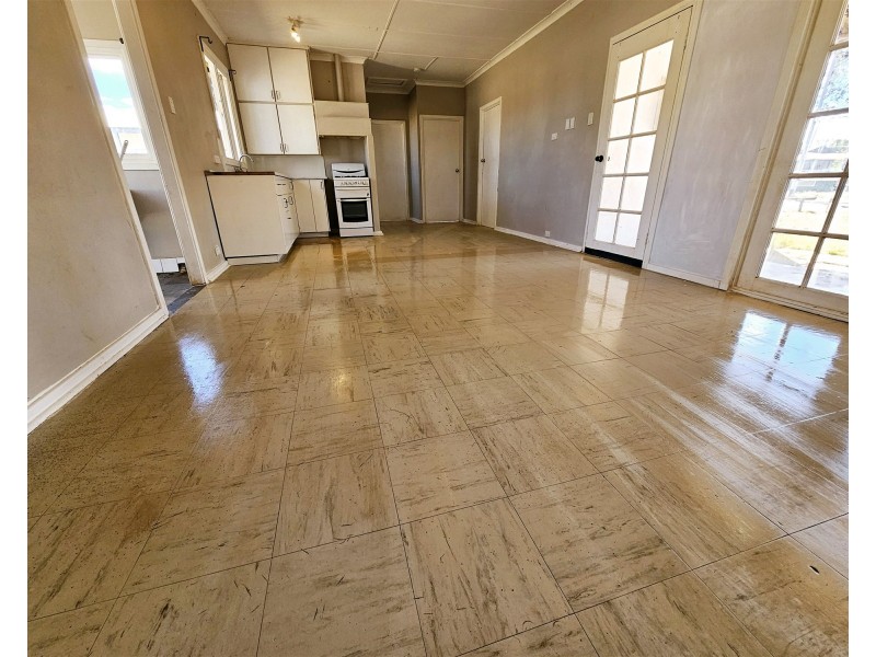 5 Morgans Street, Laverton WA 6440