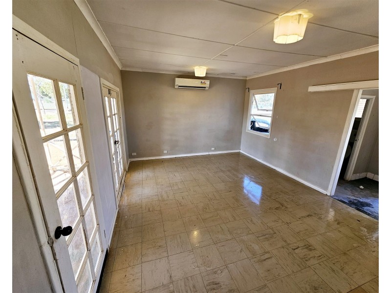 5 Morgans Street, Laverton WA 6440