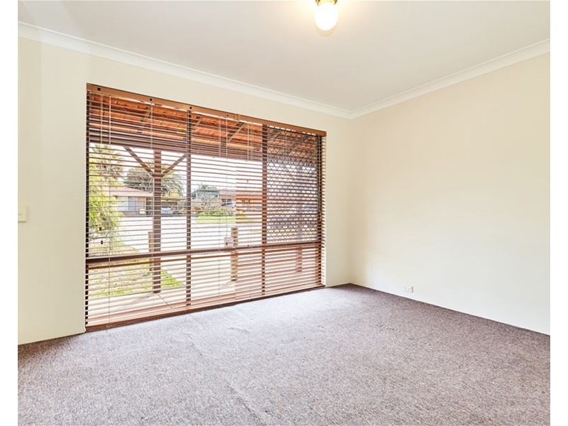 4 Moorhen Drive, Yangebup WA 6164