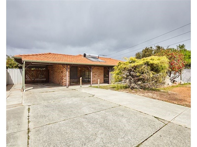 4 Moorhen Drive, Yangebup WA 6164