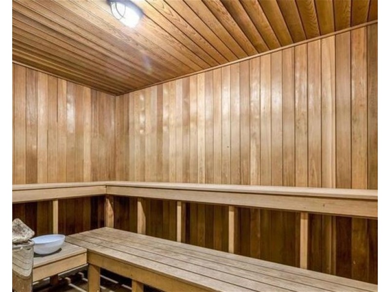 2D/3540 Main Beach Parade, Main Beach QLD 4217