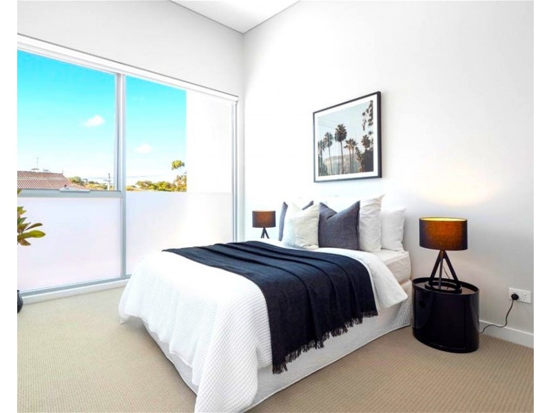 9 – 9A Kenny Avenue, Chifley NSW 2036