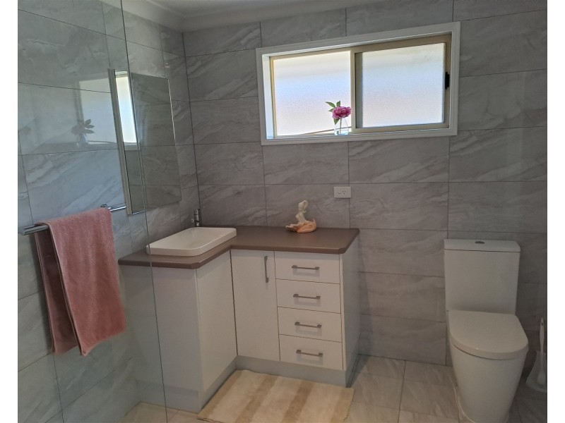 10 Porter Close, Tuncurry NSW 2428