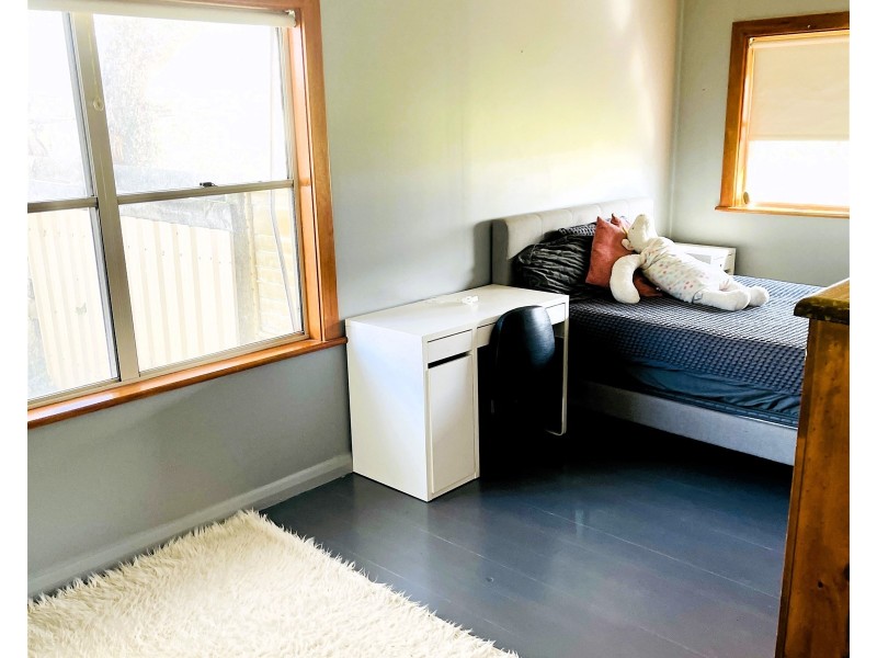 18  Princes Highway, Meningie SA 5264