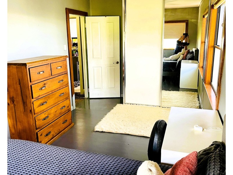 18  Princes Highway, Meningie SA 5264