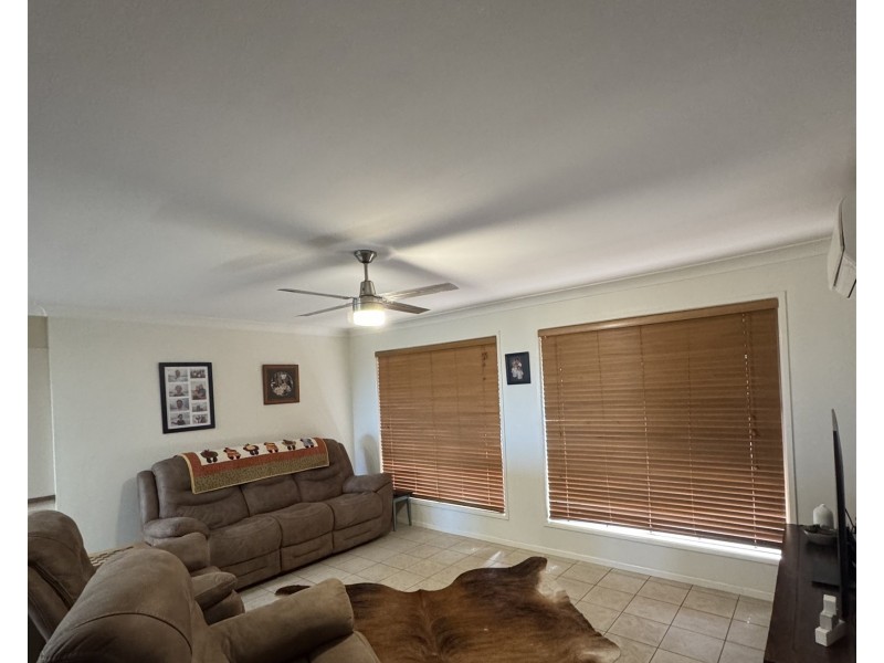 20 Adermann Drive, Kingaroy QLD 4610