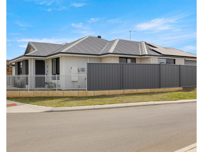 320  Whadjuk Road, Hammond Park WA 6164