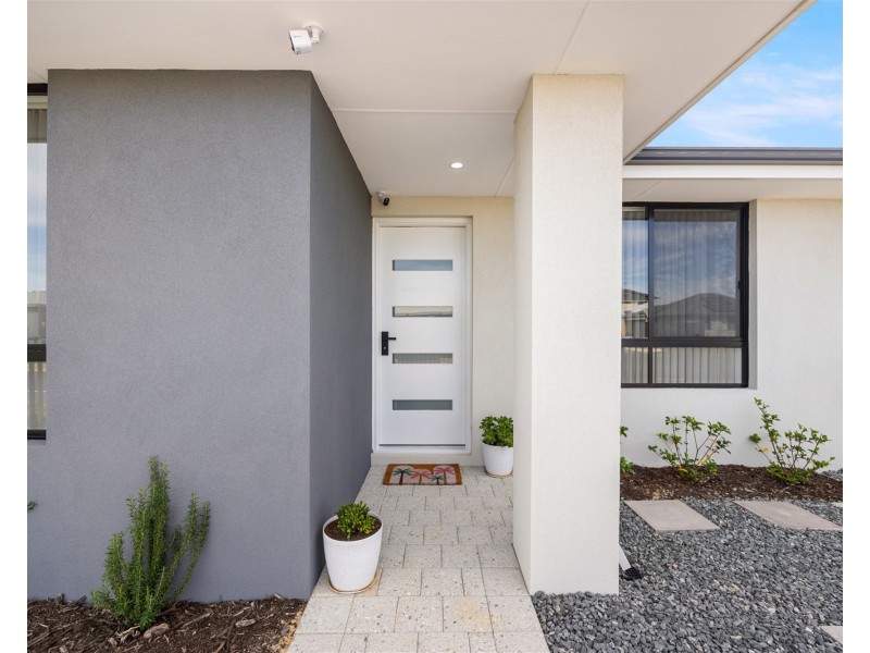 320  Whadjuk Road, Hammond Park WA 6164