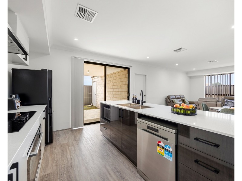 320  Whadjuk Road, Hammond Park WA 6164