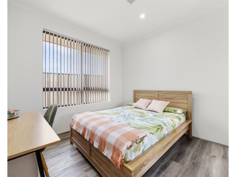 320  Whadjuk Road, Hammond Park WA 6164