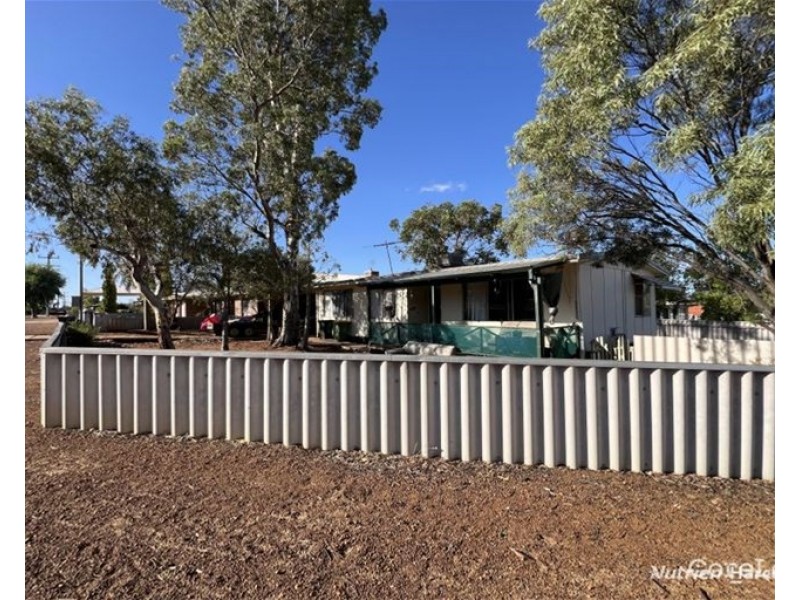 33A Taurus Street, Southern Cross WA 6426